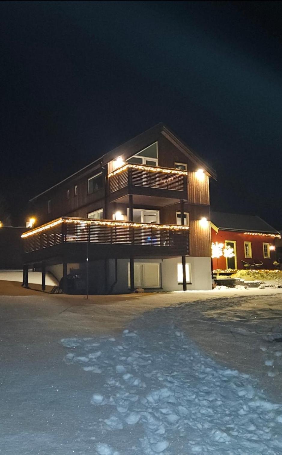 Strand Apartments Kvaloysletta Екстериор снимка